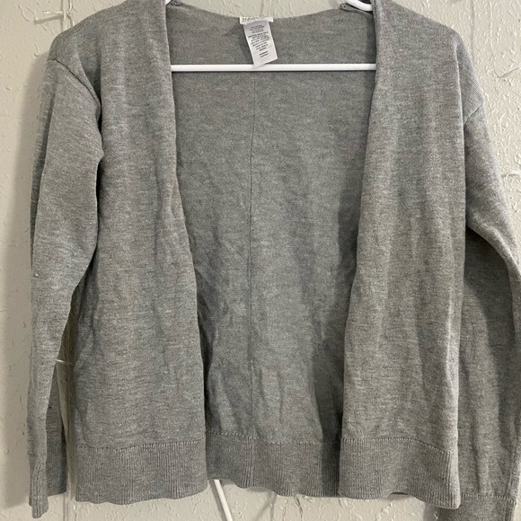 Grey cardigan - Picture 1 of 2